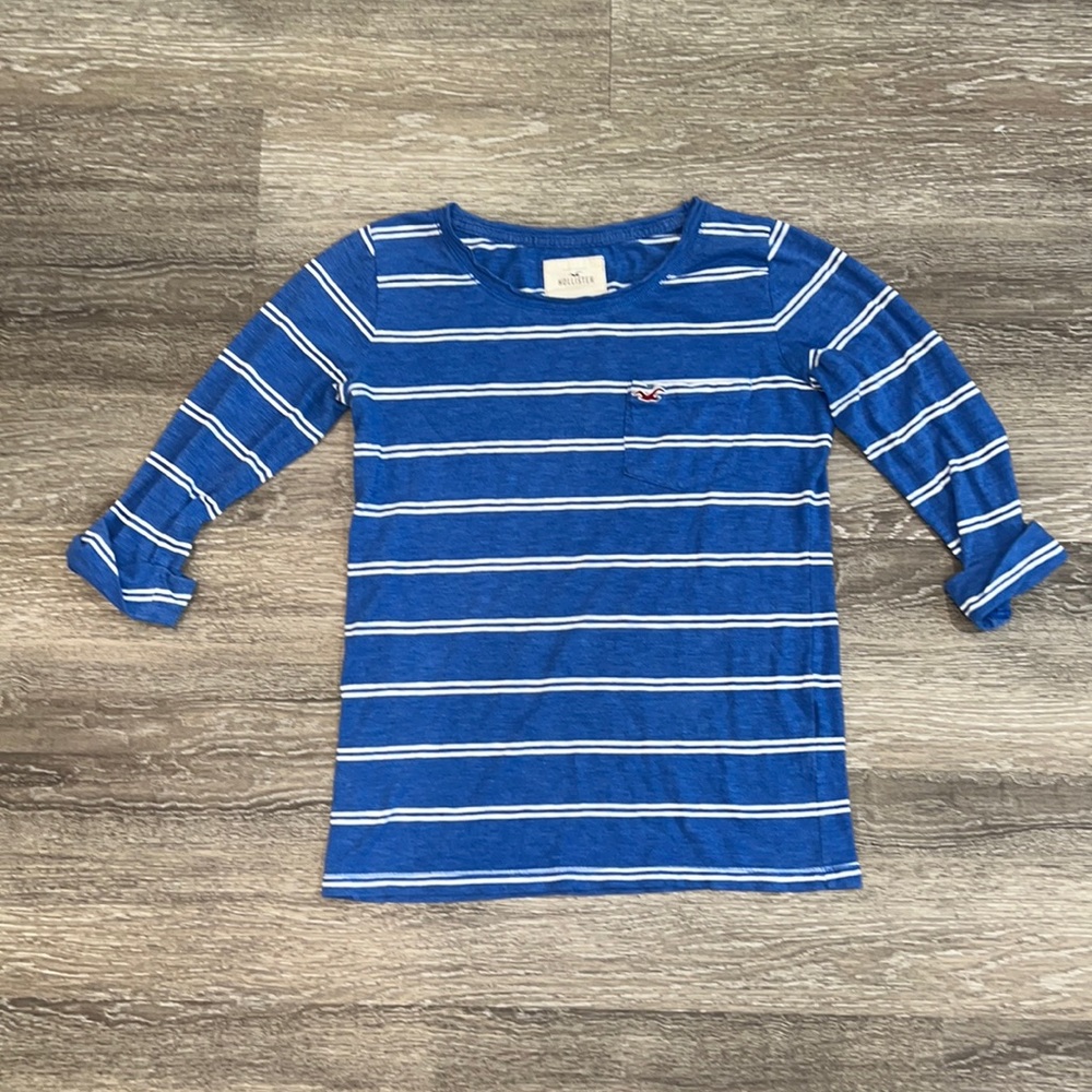 Hollister Blue and White Striped 3/4 Quarters Long Sleeve Shirt Small